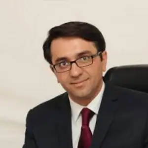 دکتر رضا حسامی فوق تخصص جراحی پلاستیک